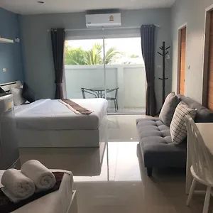 كاو أوت أيربورت بيت ضيافة